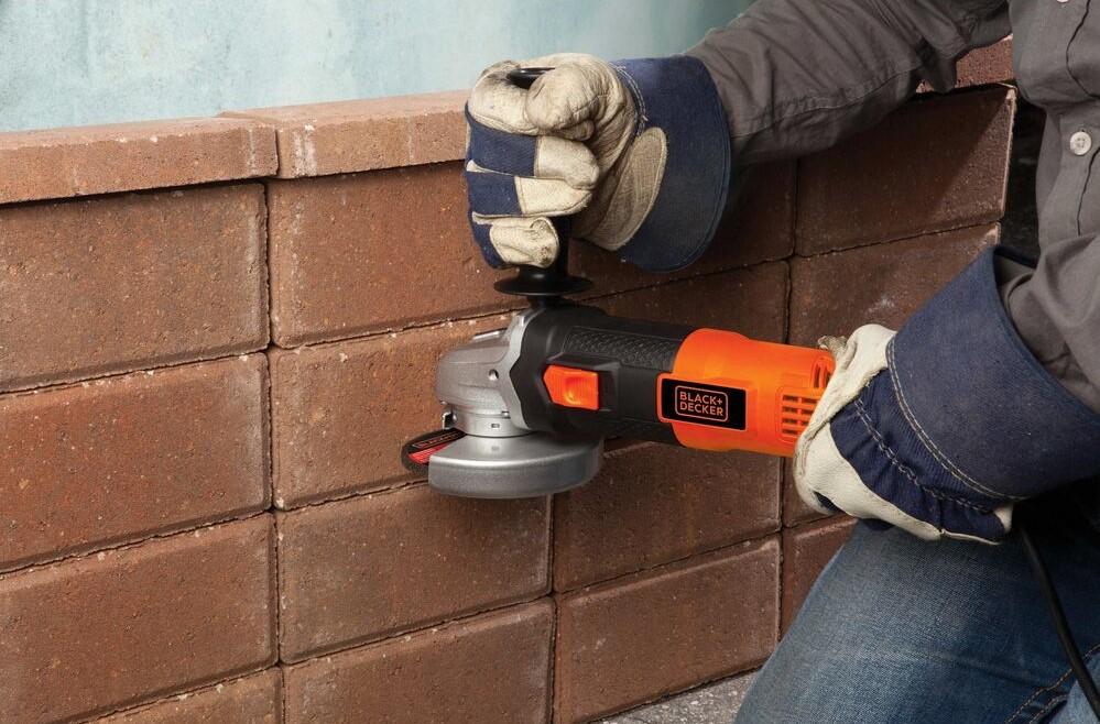Última imagem em  miniatura do produto Serra Mármore Esmerilhadeira Angular Black+Decker 4 1/2" 820W G720K12 220V