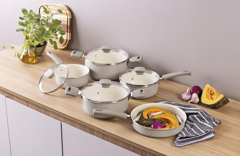 Imagem 3 do produto Conjunto de Panelas Tramontina Veronese Bege 5 Peças