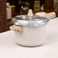 Imagem ilustrativa sobre o produto Panela de Pressão com Indução Brinox Pressure Antiaderente Ceramic Life 4,2 Litros Areia